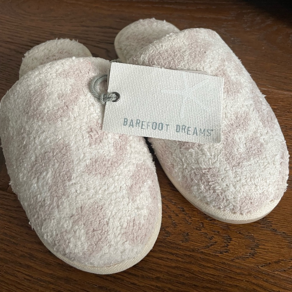 Kids Barefoot Dreams slippers - brand new with tags!